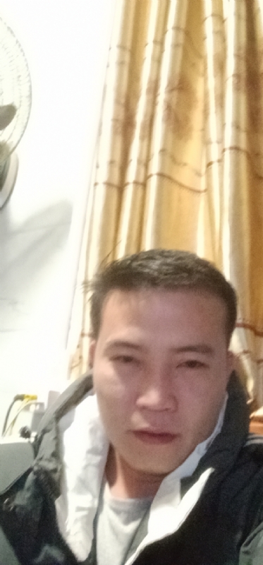 一个人的烟火的第一张照片--田林蓝颜知己交友网